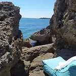 Loggos Summer House *