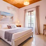 Σπίτι διακοπών Loggos Summer House