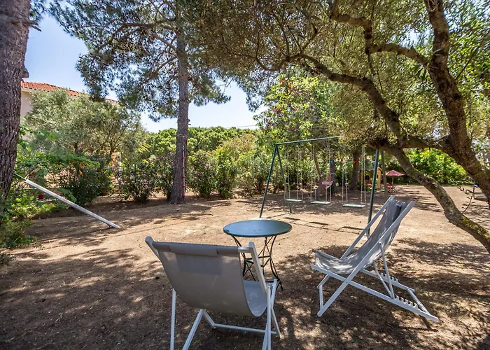 Loggos Summer House *