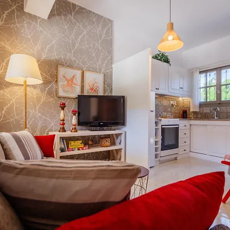 Tatil Evi Loggos Summer House *
